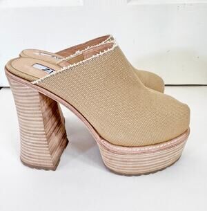 NWOB ZIGI Fina Platform Clog Natural 8